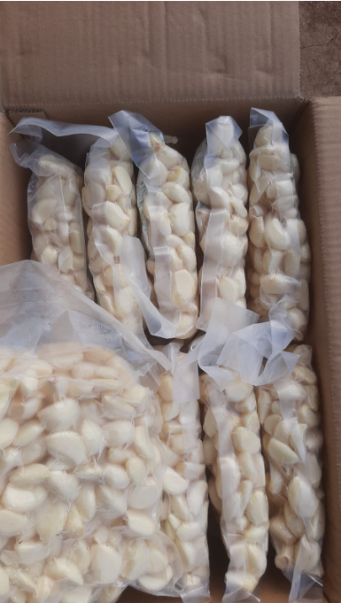 Peeled Garlic